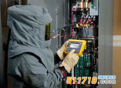 美國Fluke 1732和1734手持式三相功率計.png